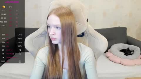 Snapshot of milymi_ chatting on September 28, 2025, 2:55 pm Milena and Jasper online show from September 28, 2025, 2:55 pm
