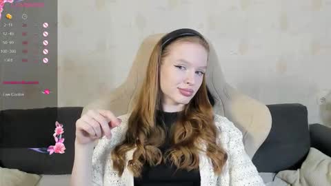 Milena and Jasper online show from December 17, 2025, 1:50 pm