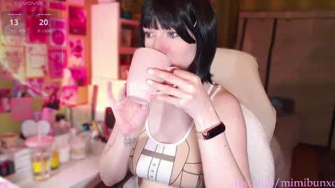 Mimi Bunny  online show from April 3, 2026, 5:05 am