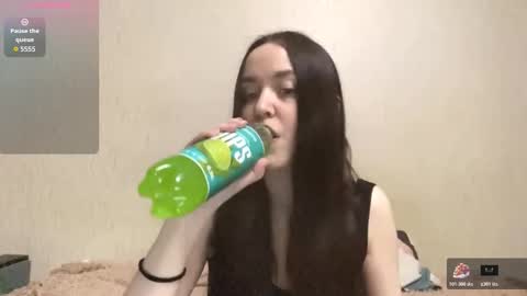 Snapshot of mimipurr chatting on February 12, 2026, 4:24 pm mimipurr online show from February 12, 2026, 4:24 pm