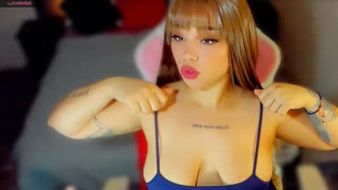 mimirodriguezz online show from February 24, 2025, 8:06 am