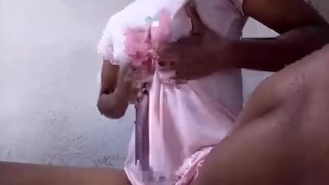 Snapshot of mimisexy295320 chatting on January 23, 2025, 8:15 am mimisexy295320 online show from January 23, 2025, 8:15 am