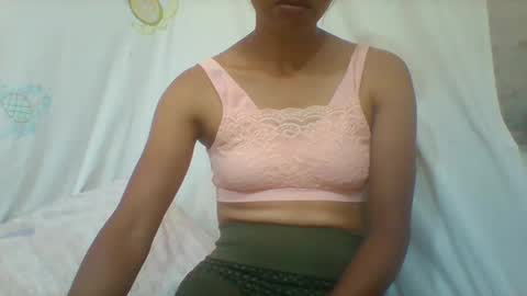 Snapshot of mimisexy295320 chatting on January 30, 2025, 11:44 am mimisexy295320 online show from January 30, 2025, 11:44 am