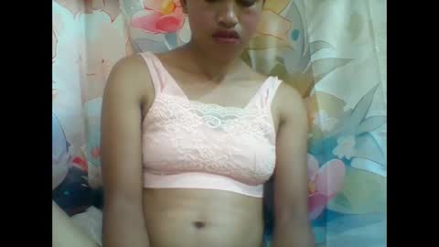 Snapshot of mimisexy295320 chatting on February 3, 2025, 9:30 am mimisexy295320 online show from February 3, 2025, 9:30 am