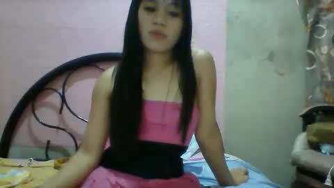 Snapshot of mimiyolove chatting on January 29, 2025, 1:28 pm mimiyolove online show from January 29, 2025, 1:28 pm