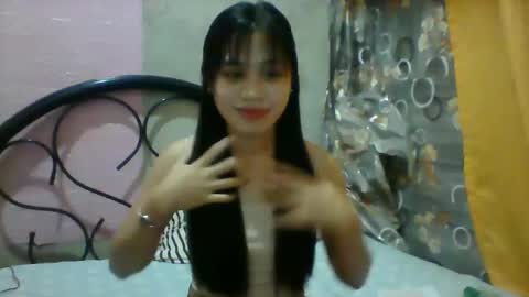 Snapshot of mimiyolove chatting on February 9, 2025, 12:19 pm mimiyolove online show from February 9, 2025, 12:19 pm