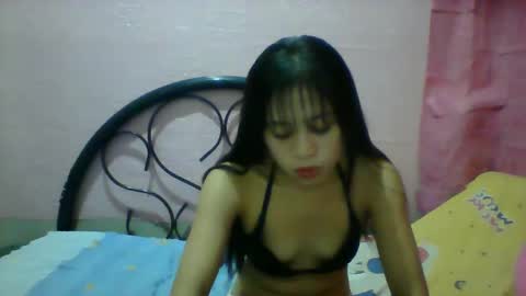 Snapshot of mimiyolove chatting on March 2, 2025, 10:03 am mimiyolove online show from March 2, 2025, 10:03 am