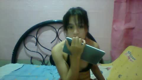 Snapshot of mimiyolove chatting on March 3, 2025, 11:44 am mimiyolove online show from March 3, 2025, 11:44 am