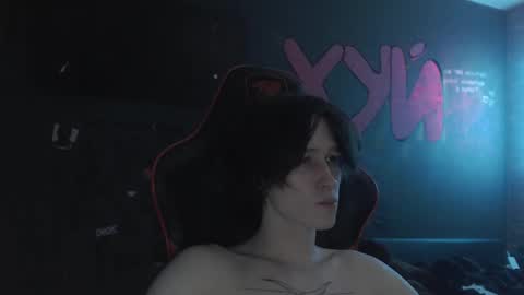 Snapshot of min1pekka chatting on September 28, 2025, 12:27 am Max online show from September 28, 2025, 12:27 am