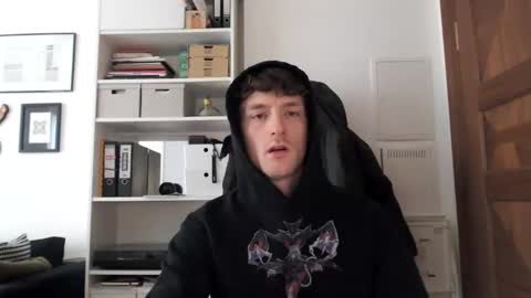 Mindly online show from December 16, 2025, 11:04 am