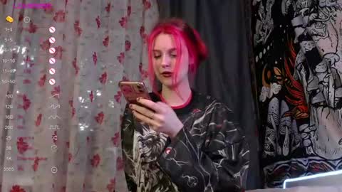 Snapshot of mine_doll chatting on June 14, 2026, 7:49 pm Anny online show from June 14, 2026, 7:49 pm