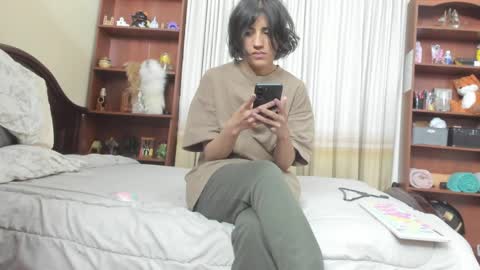 Amber online show from April 3, 2026, 3:37 am