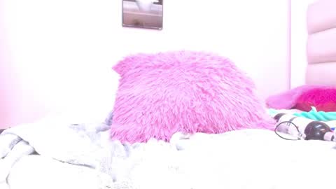 minene_mikami online show from July 21, 2026, 5:26 pm