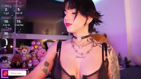 My name is Fer Nice to meet you  give it a thumbs up please its important online show from October 18, 2025, 6:16 am