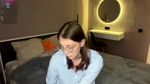 Asti online show from April 9, 2026, 4:12 pm