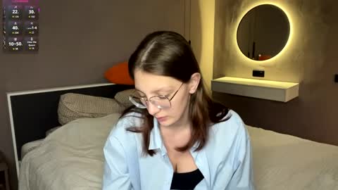 Asti online show from April 11, 2026, 3:49 pm