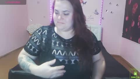 mira_cle_ online show from May 25, 2026, 9:04 am