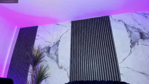 mira_fantasy online show from March 10, 2025, 5:11 am