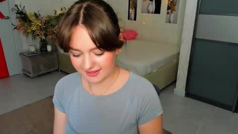 Emma online show from March 11, 2025, 7:25 pm