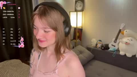 Mira online show from May 22, 2026, 10:37 pm