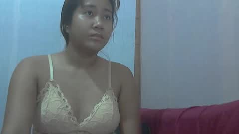 Snapshot of mirana_xxx chatting on March 12, 2026, 9:43 pm Im Ping online show from March 12, 2026, 9:43 pm