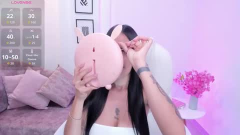 miranda_crawfor online show from November 4, 2025, 12:15 pm