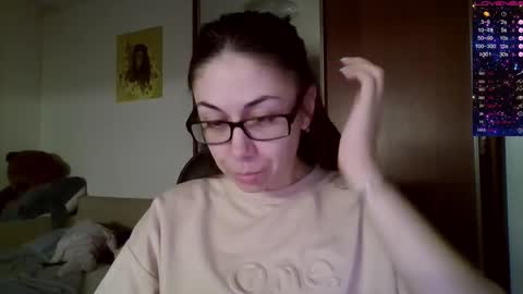 Snapshot of miranda_wish chatting on February 12, 2025, 1:27 pm MIRANDA online show from February 12, 2025, 1:27 pm
