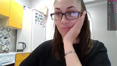 MIRANDA online show from November 28, 2025, 2:20 pm