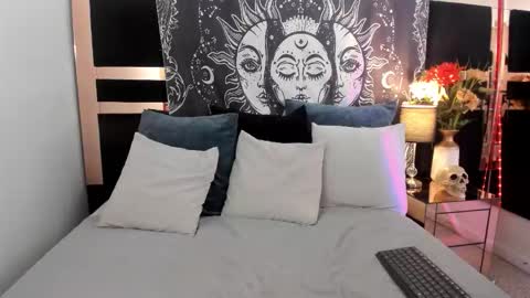 Miranda  online show from February 12, 2026, 6:03 pm