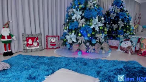 Snapshot of mirandacollins_ chatting on December 9, 2024, 1:40 am Miranda online show from December 9, 2024, 1:40 am