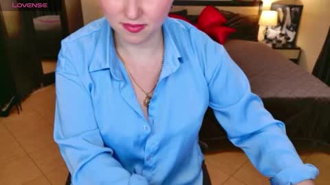 MirandaDyson online show from April 15, 2026, 4:47 pm
