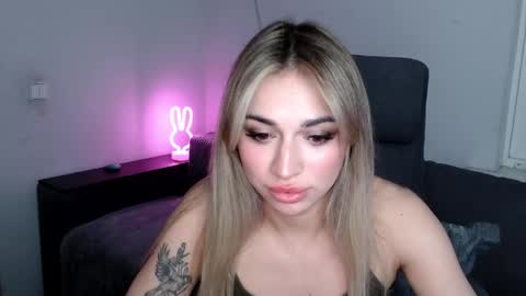 miri07 online show from April 12, 2026, 6:13 pm