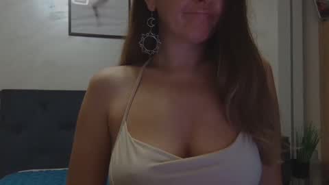 Snapshot of miriam04 chatting on February 14, 2026, 10:17 pm miriam04 online show from February 14, 2026, 10:17 pm