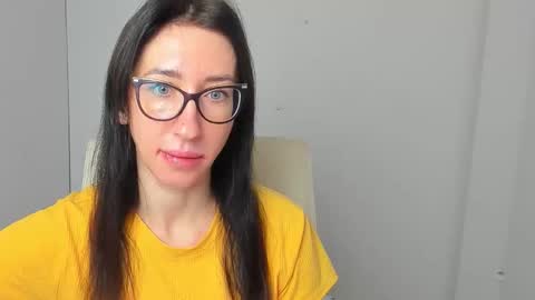 Snapshot of miriam_candyy chatting on November 23, 2025, 6:35 am Mariam online show from November 23, 2025, 6:35 am