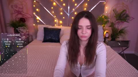 Mira online show from April 6, 2026, 12:28 pm