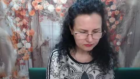 Miroslava Happi online show from May 1, 2026, 5:56 am