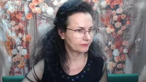 Miroslava Happi online show from May 11, 2026, 2:45 pm