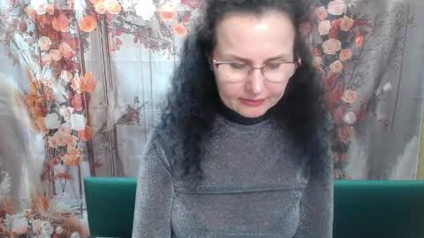 Miroslava Happi online show from May 15, 2026, 6:31 am