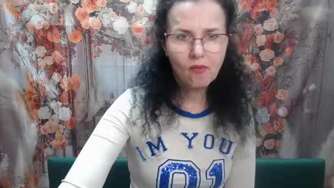 Miroslava Happi online show from May 16, 2026, 6:54 am