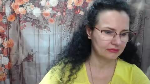 Miroslava Happi online show from May 24, 2026, 5:45 am