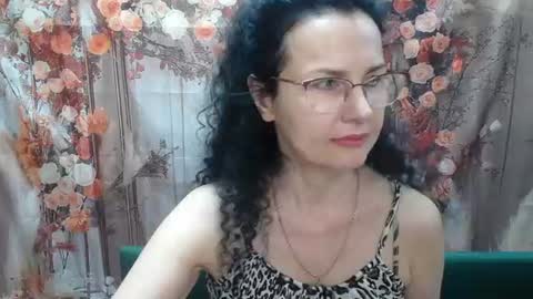 Miroslava Happi online show from July 3, 2026, 6:31 am
