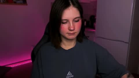 Snapshot of mirrameow chatting on February 20, 2025, 8:58 pm Mira online show from February 20, 2025, 8:58 pm