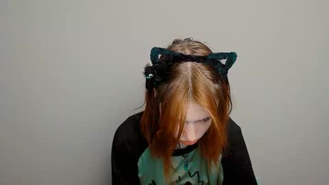 Snapshot of misaki_chan_ chatting on October 31, 2025, 10:55 pm misaki_chan_ online show from October 31, 2025, 10:55 pm