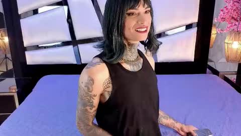     online show from March 1, 2026, 1:02 pm