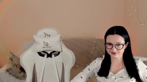 Misha online show from December 4, 2025, 7:06 am