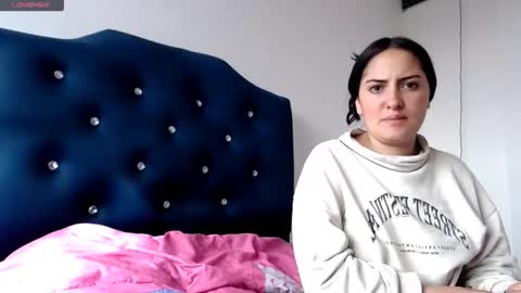 Nicol online show from April 7, 2026, 1:11 pm