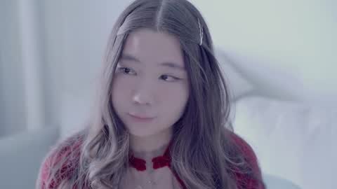 Snapshot of miso_misa chatting on April 11, 2026, 9:35 am Misa online show from April 11, 2026, 9:35 am