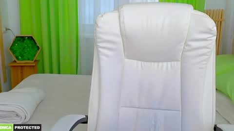 Alisa NONNUDE online show from April 4, 2026, 3:09 pm