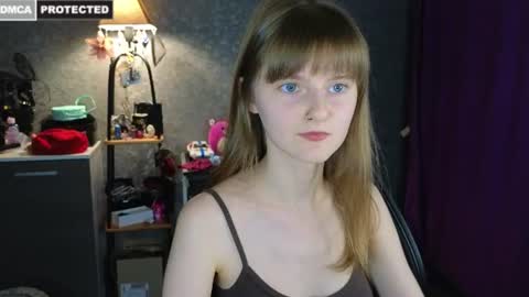 Alisa NONNUDE online show from July 17, 2026, 6:24 pm