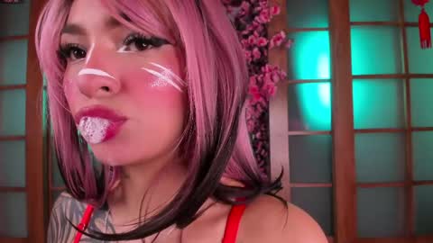 Abigail online show from April 13, 2026, 2:39 am